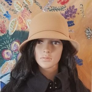 Stylish Winter Hat NWOT